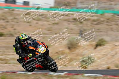 media/Jun-05-2022-WERA (Sun) [[64b01df28d]]/Practice Races/5-750 cc and Up Novices/